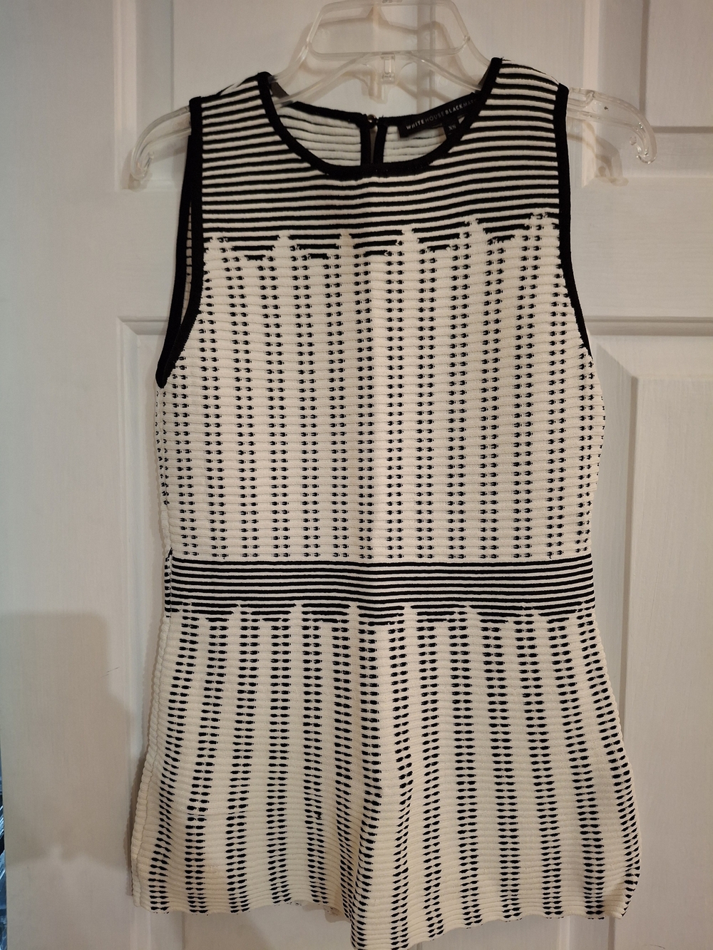 White House Black Market Black and White Striped Sleeveless Knit Top Size XS